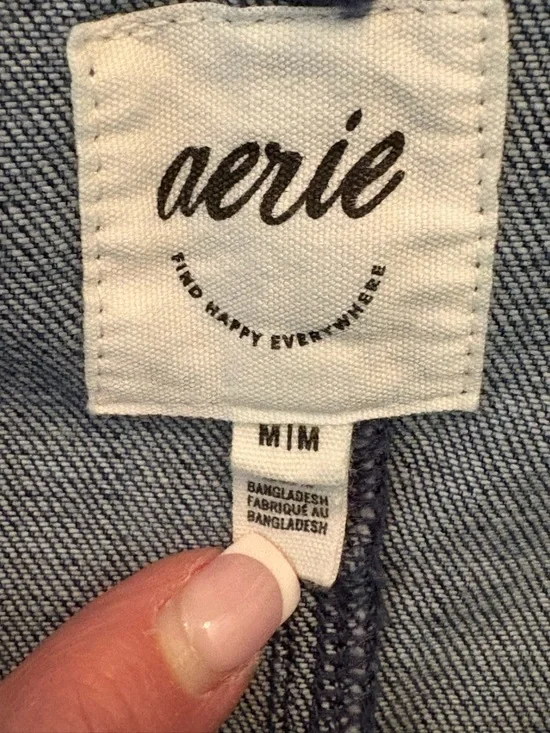 Aerie Women’s Denim Medium Wash Jumpsuit / Fitted Overalls / Front Buttons /M - Picture 4 of 10